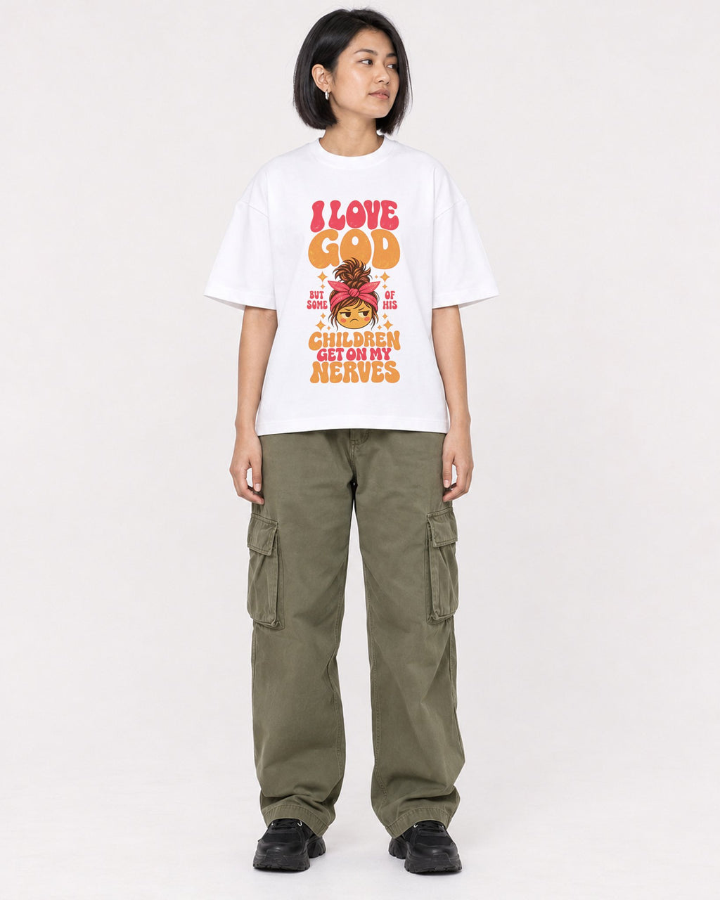 Mockup Boxy Heavyweight Tee White female full-body 32