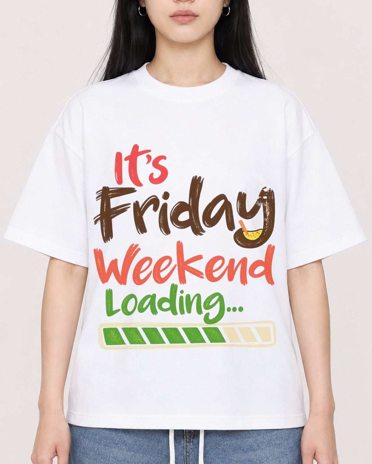 Mockup Boxy Heavyweight Tee White female close-up 01