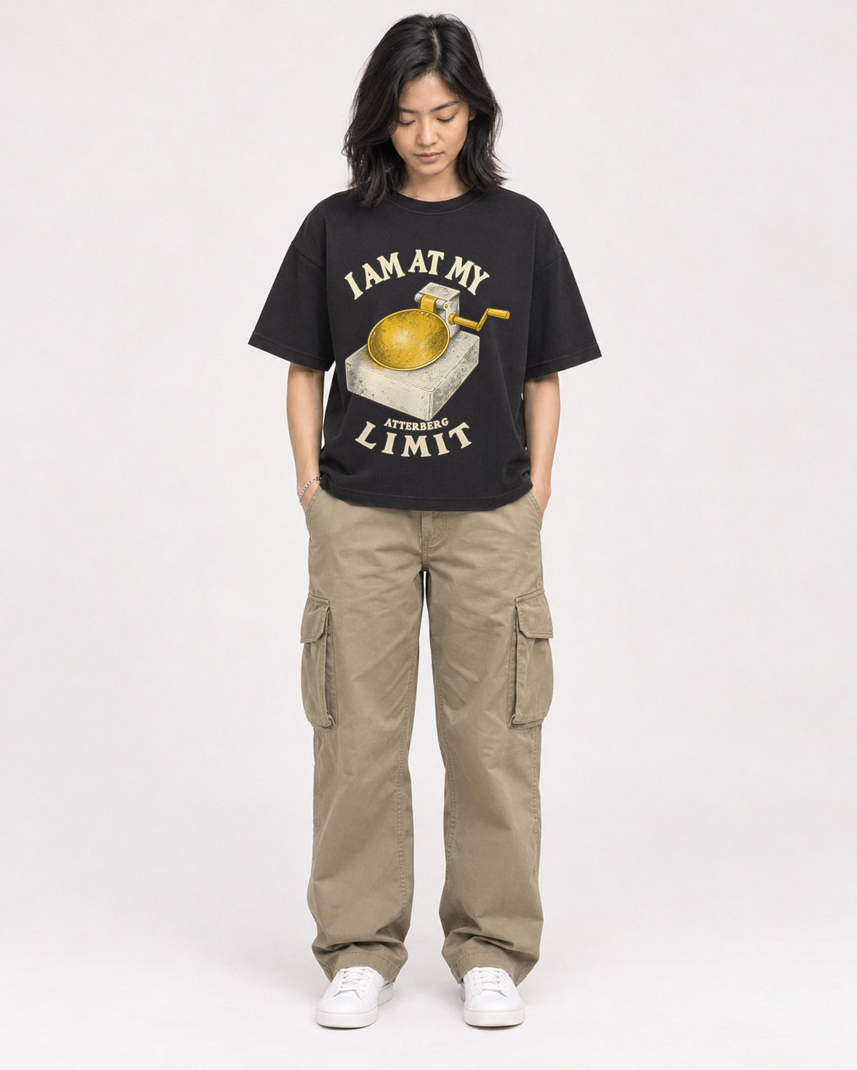 Mockup Boxy Heavyweight Tee Black female full-body 22