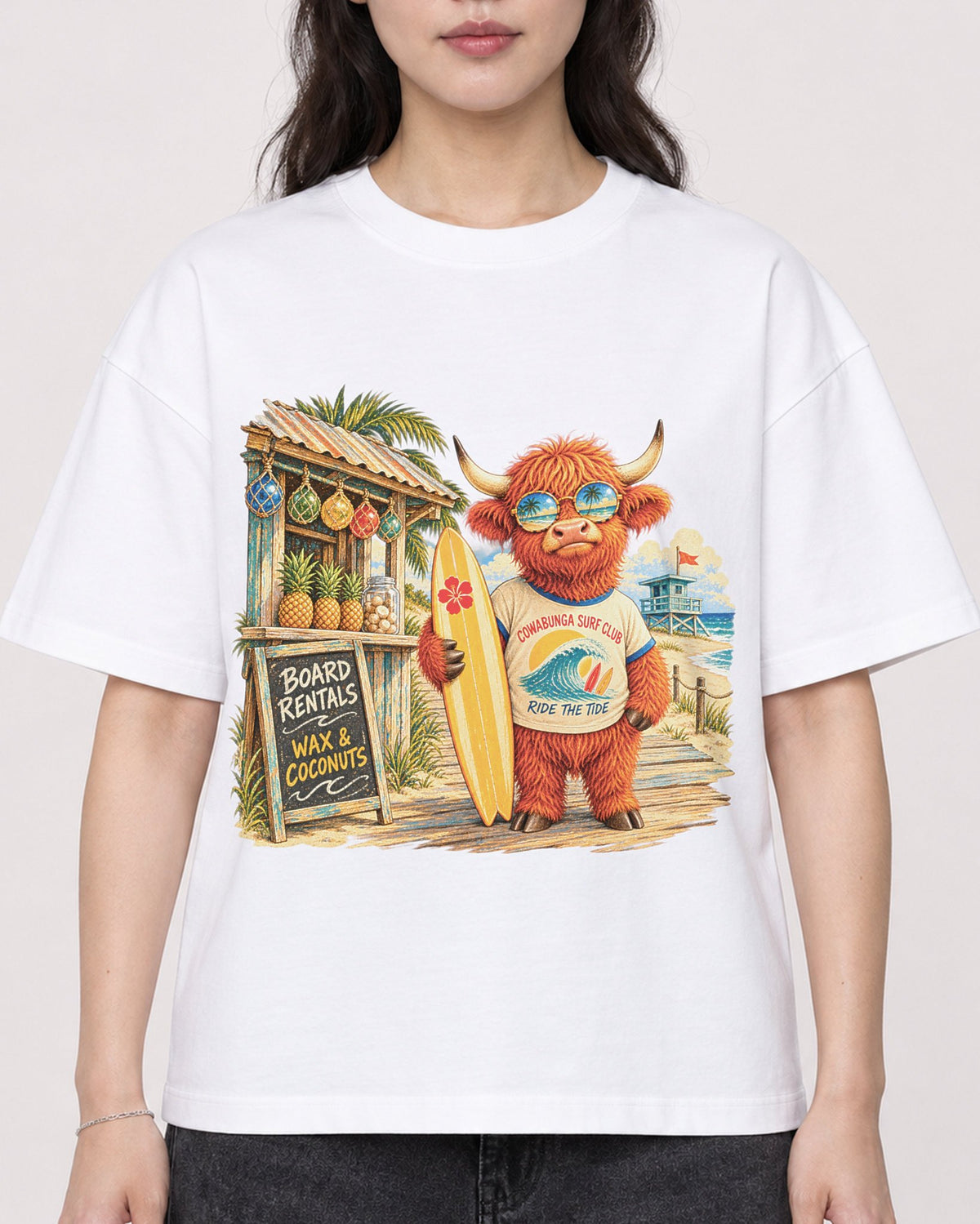 Mockup Boxy Heavyweight Tee White female close-up 03