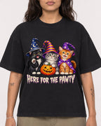 Mockup Boxy Heavyweight Tee Black female close-up 06