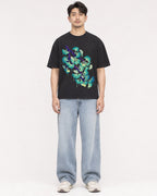 Mockup Boxy Heavyweight Tee Black male full-body 13