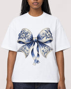 Mockup Boxy Heavyweight Tee White female close-up 04