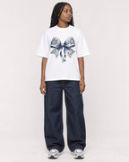 Mockup Boxy Heavyweight Tee White female full-body 04