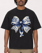 Mockup Boxy Heavyweight Tee Black male close-up 04