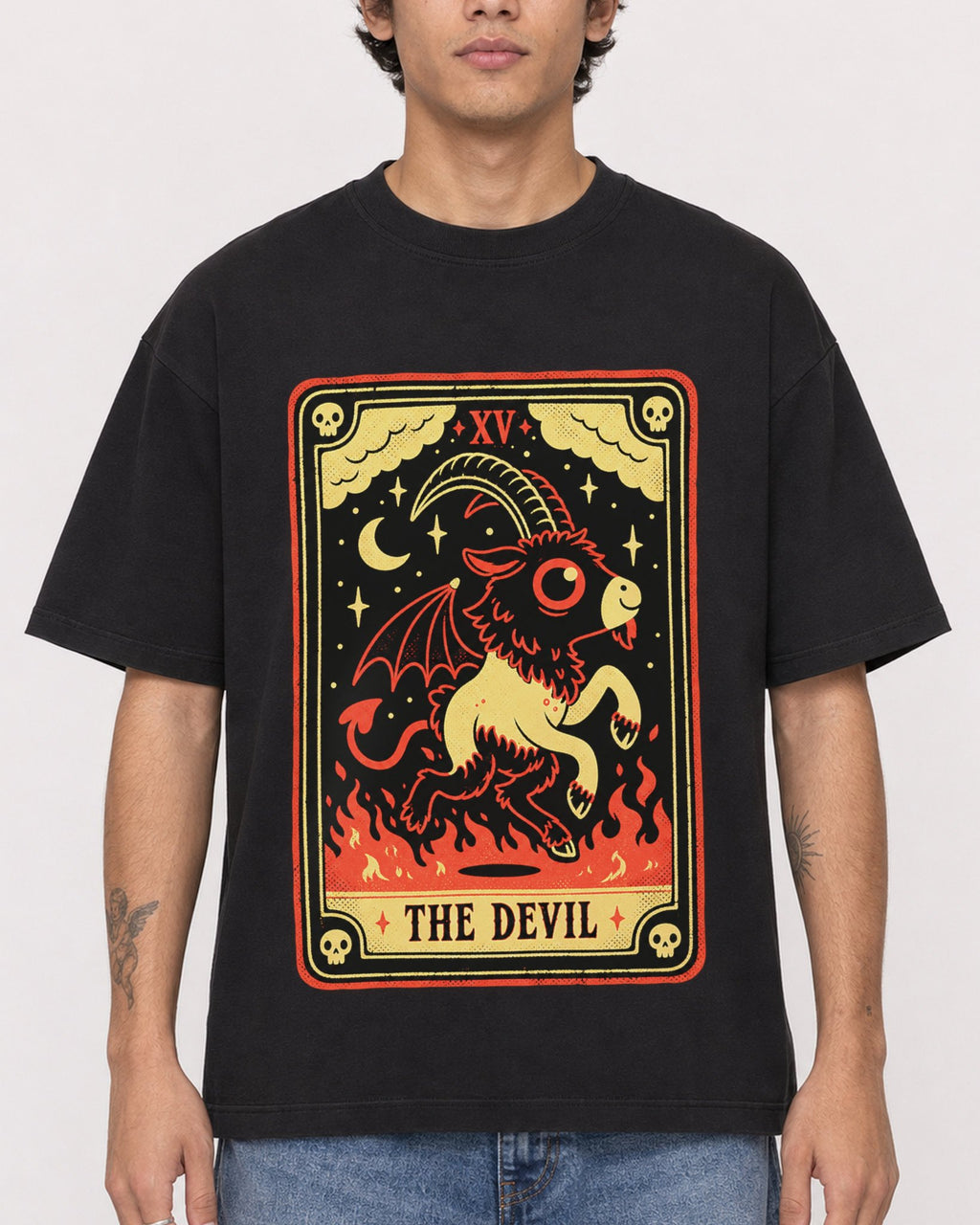 Mockup Boxy Heavyweight Tee Black male close-up 06