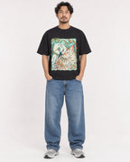 Mockup Boxy Heavyweight Tee Black male full-body 02