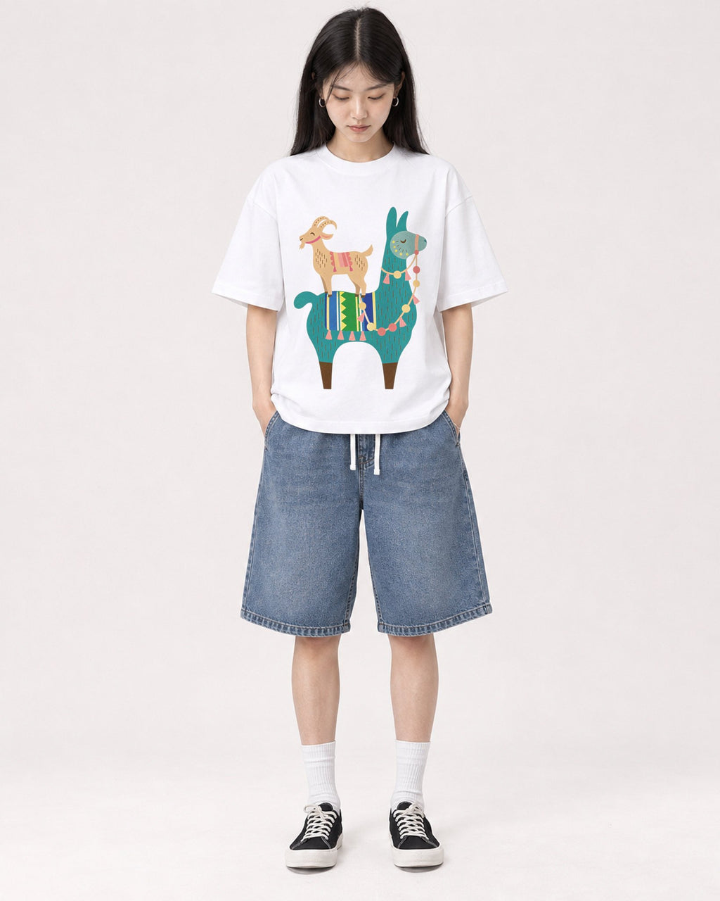 Mockup Boxy Heavyweight Tee White female full-body 01