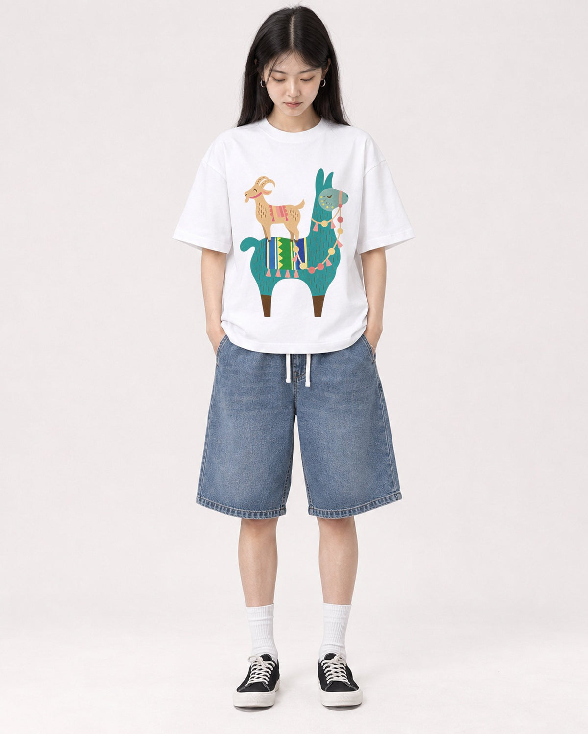 Mockup Boxy Heavyweight Tee White female full-body 01