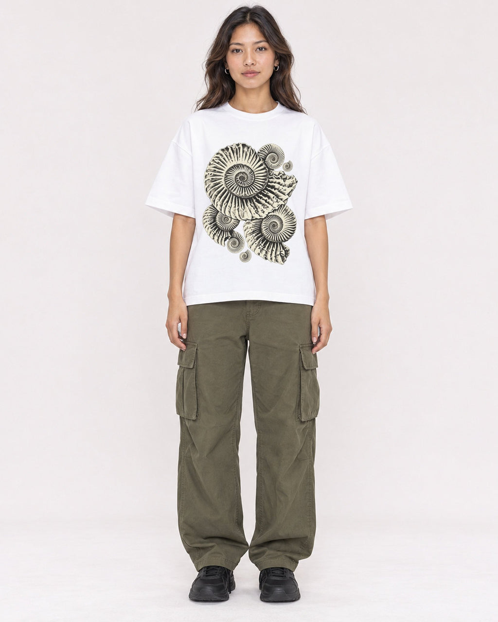 Mockup Boxy Heavyweight Tee White female full-body 02