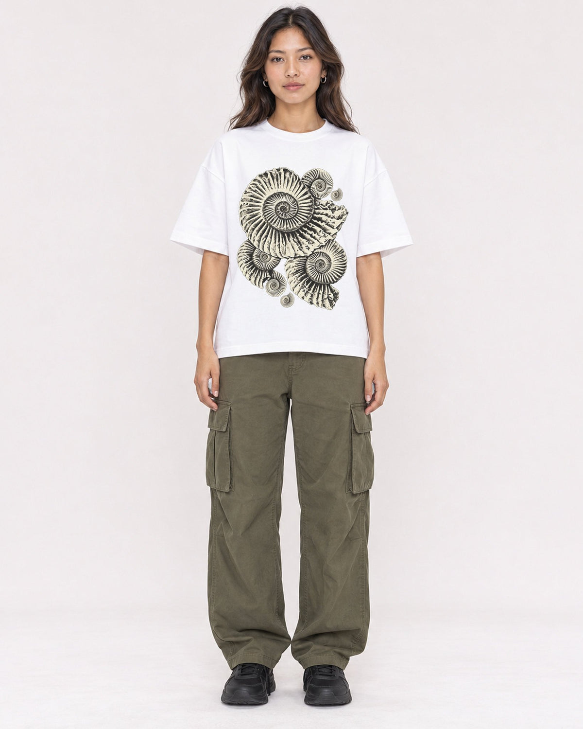 Mockup Boxy Heavyweight Tee White female full-body 02