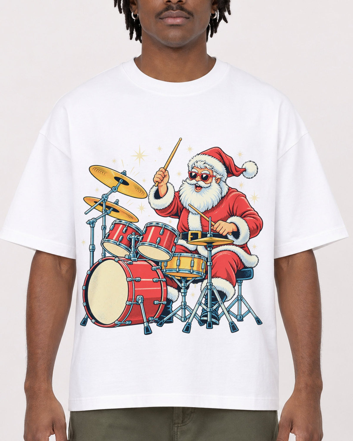 Mockup Boxy Heavyweight Tee White male close-up 04