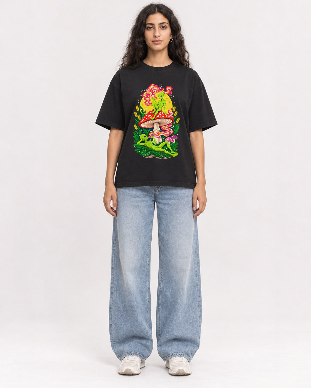 Mockup Boxy Heavyweight Tee Black female full-body 07