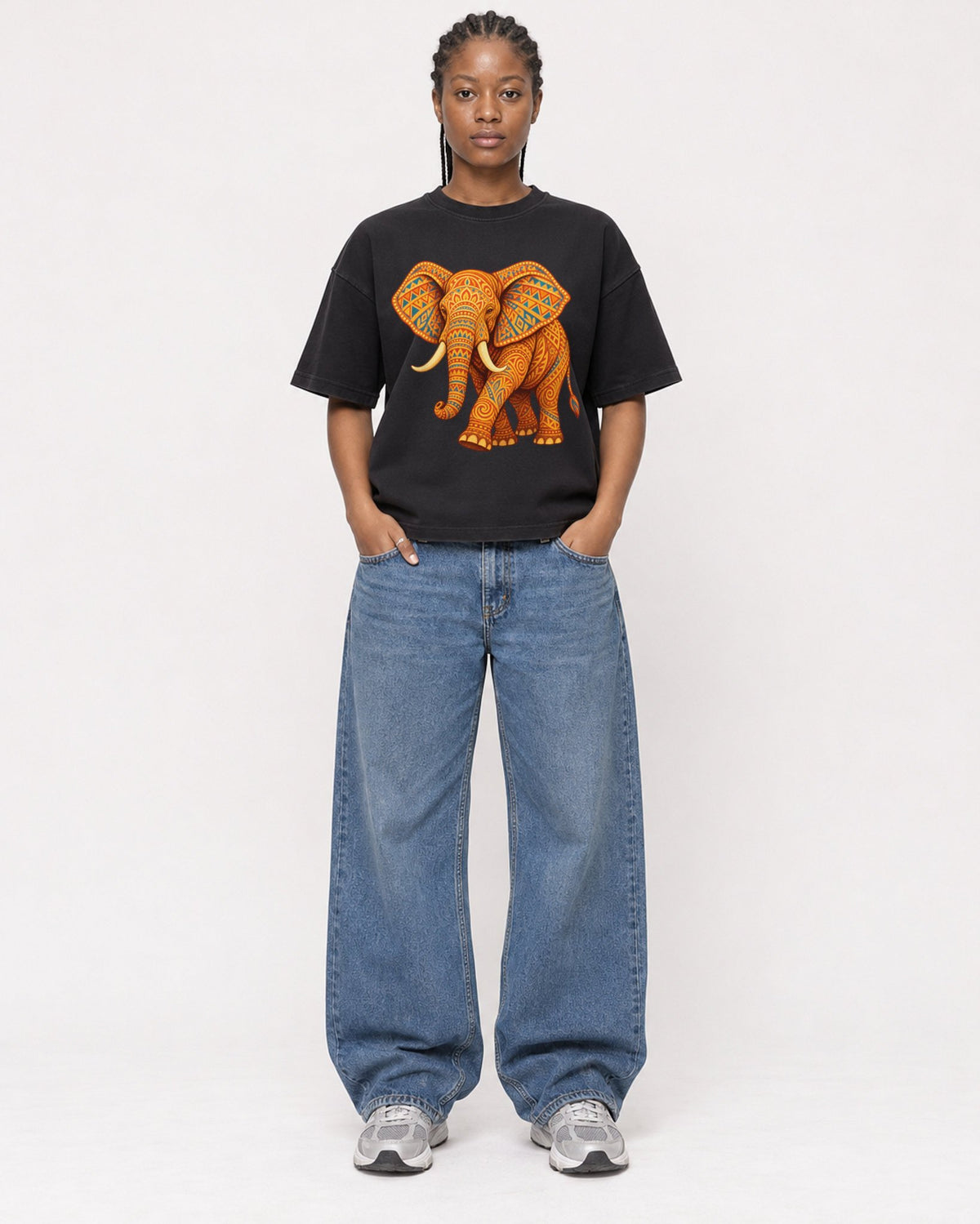 Mockup Boxy Heavyweight Tee Black female full-body 44