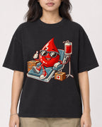 Mockup Boxy Heavyweight Tee Black female close-up 02