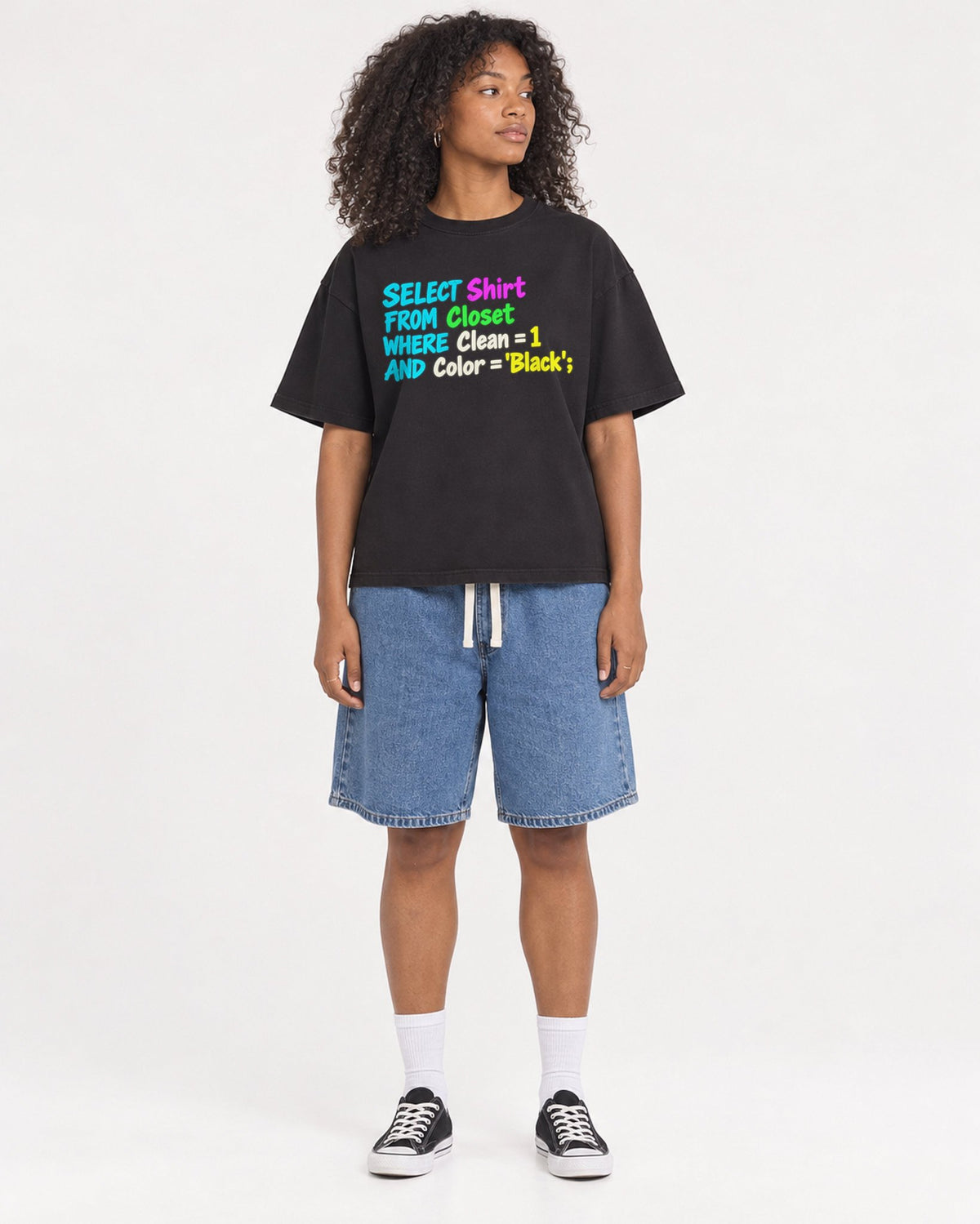 Mockup Boxy Heavyweight Tee Black female full-body 05