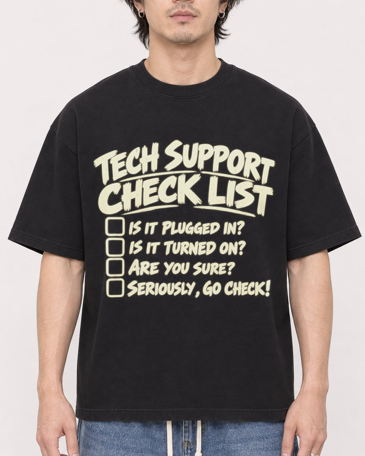 Mockup Boxy Heavyweight Tee Black male close-up 03