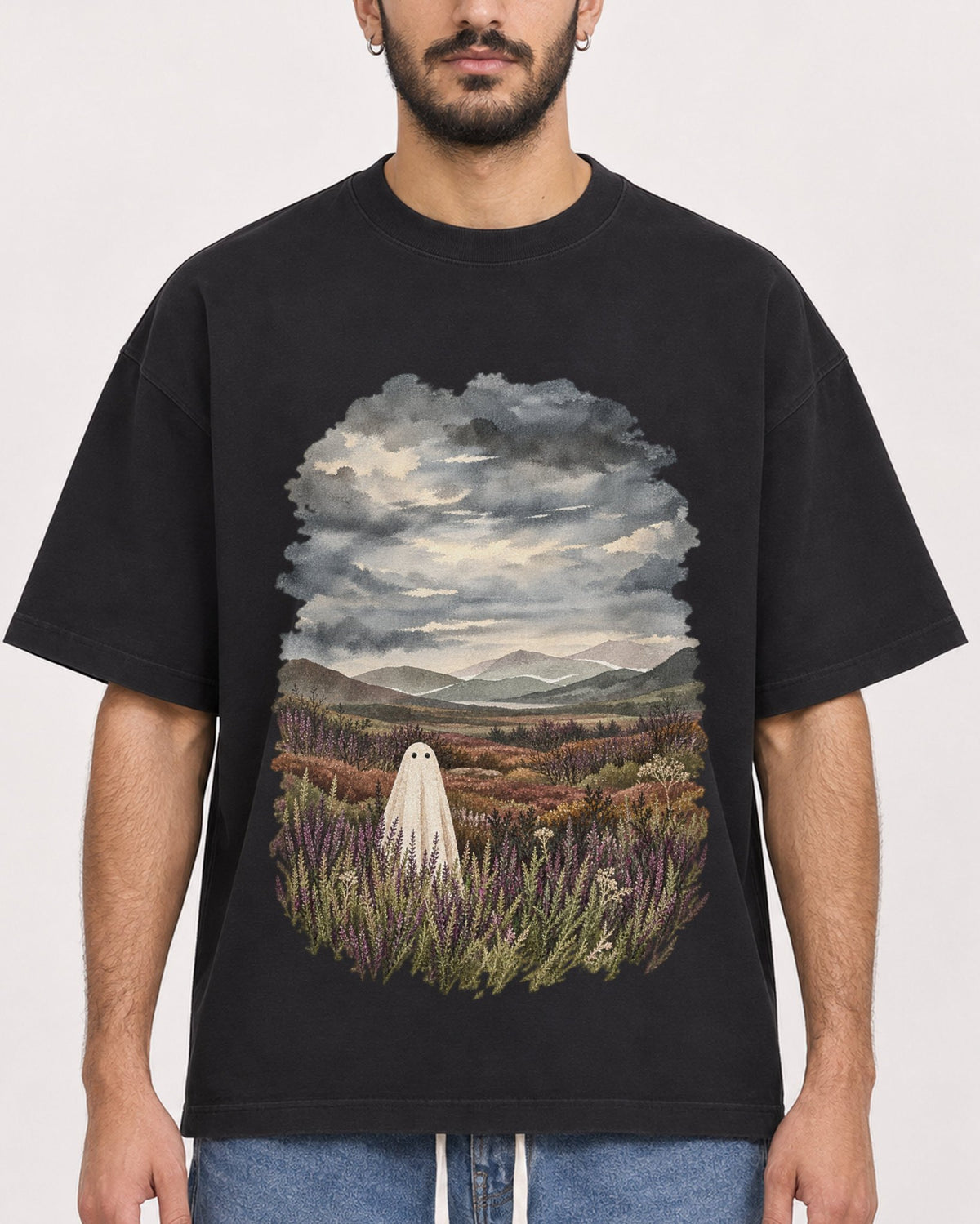 Mockup Boxy Heavyweight Tee Black male close-up 07