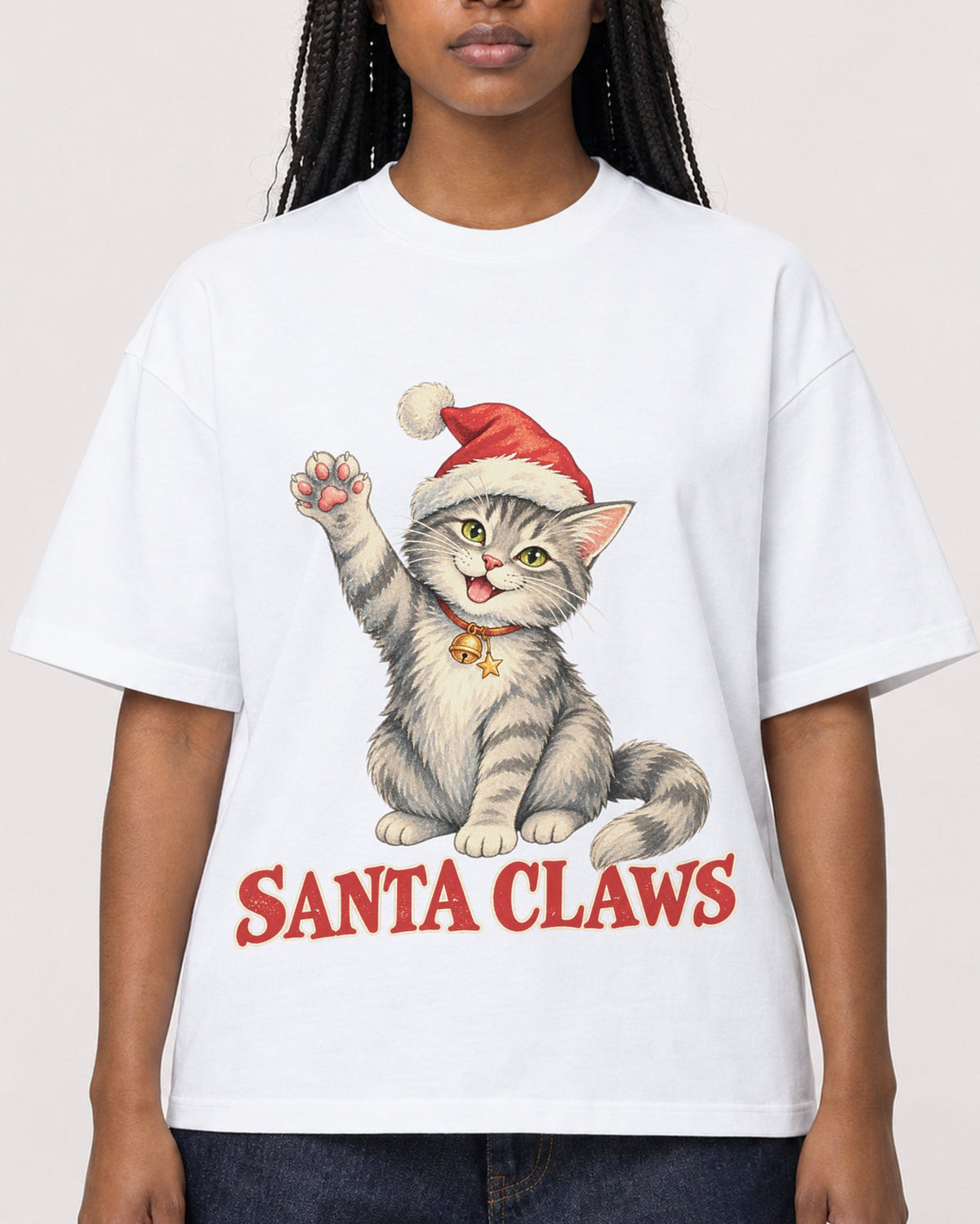 Mockup Boxy Heavyweight Tee White female close-up 04