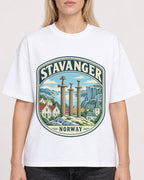 Mockup Boxy Heavyweight Tee White female close-up 08