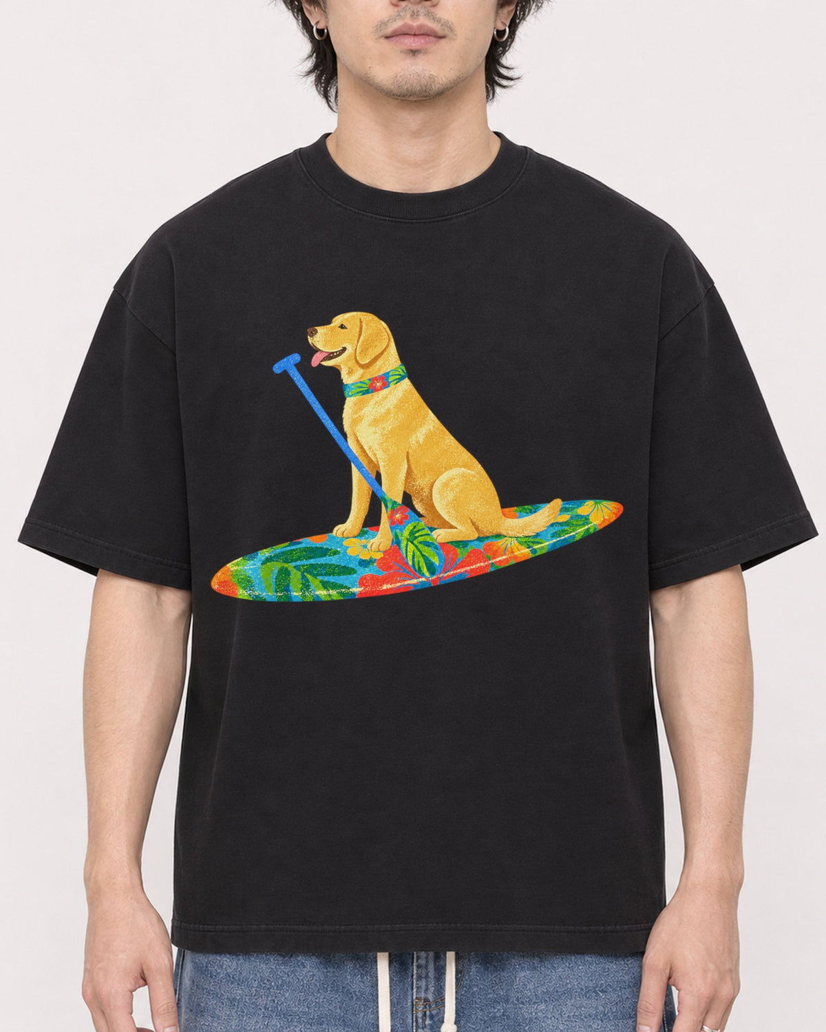 Mockup Boxy Heavyweight Tee Black male close-up 03