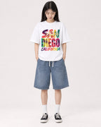 Mockup Boxy Heavyweight Tee White female full-body 01