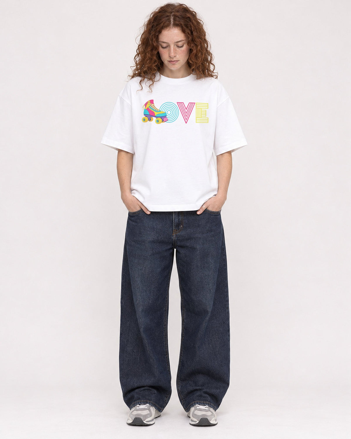 Mockup Boxy Heavyweight Tee White female full-body 09