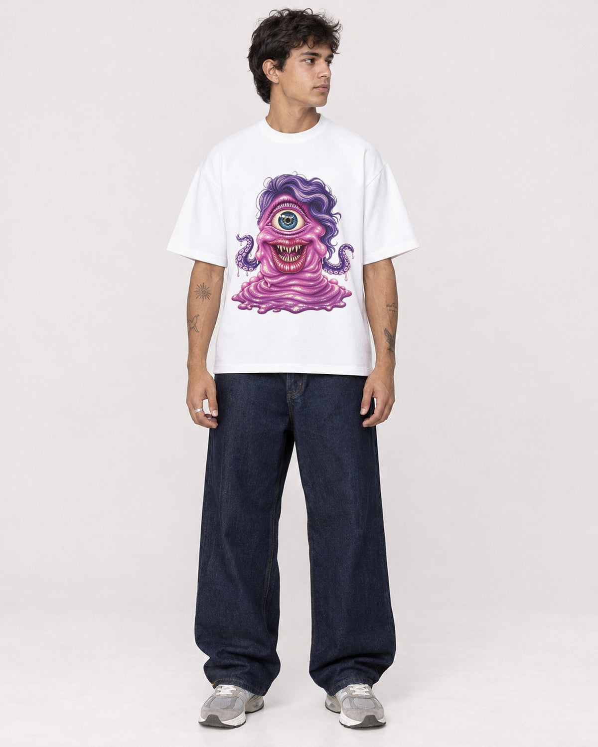 Mockup Boxy Heavyweight Tee White male full-body 06