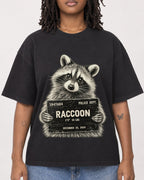 Mockup Boxy Heavyweight Tee Black female close-up 24