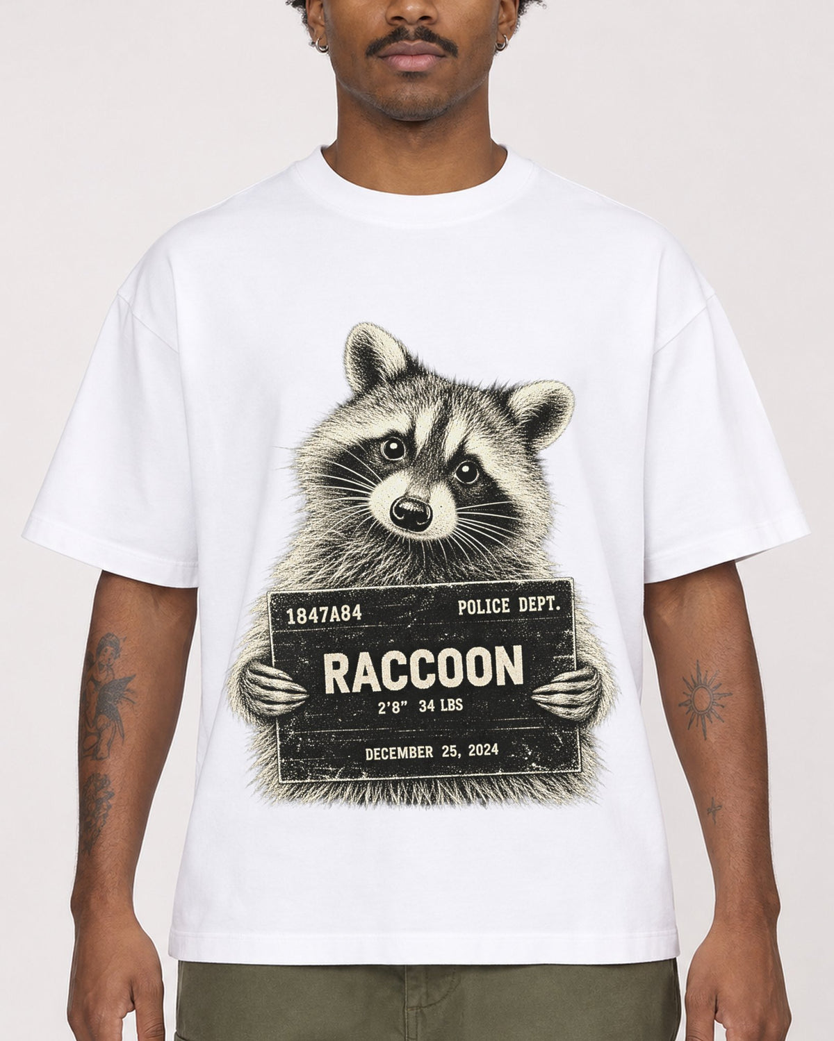 Mockup Boxy Heavyweight Tee White male close-up 24