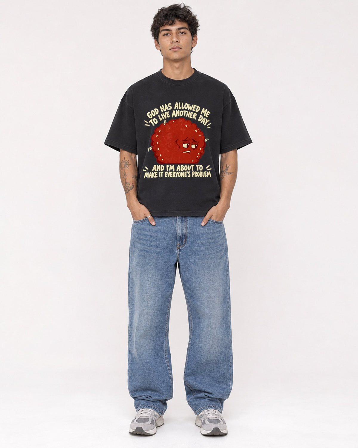 Mockup Boxy Heavyweight Tee Black male full-body 06