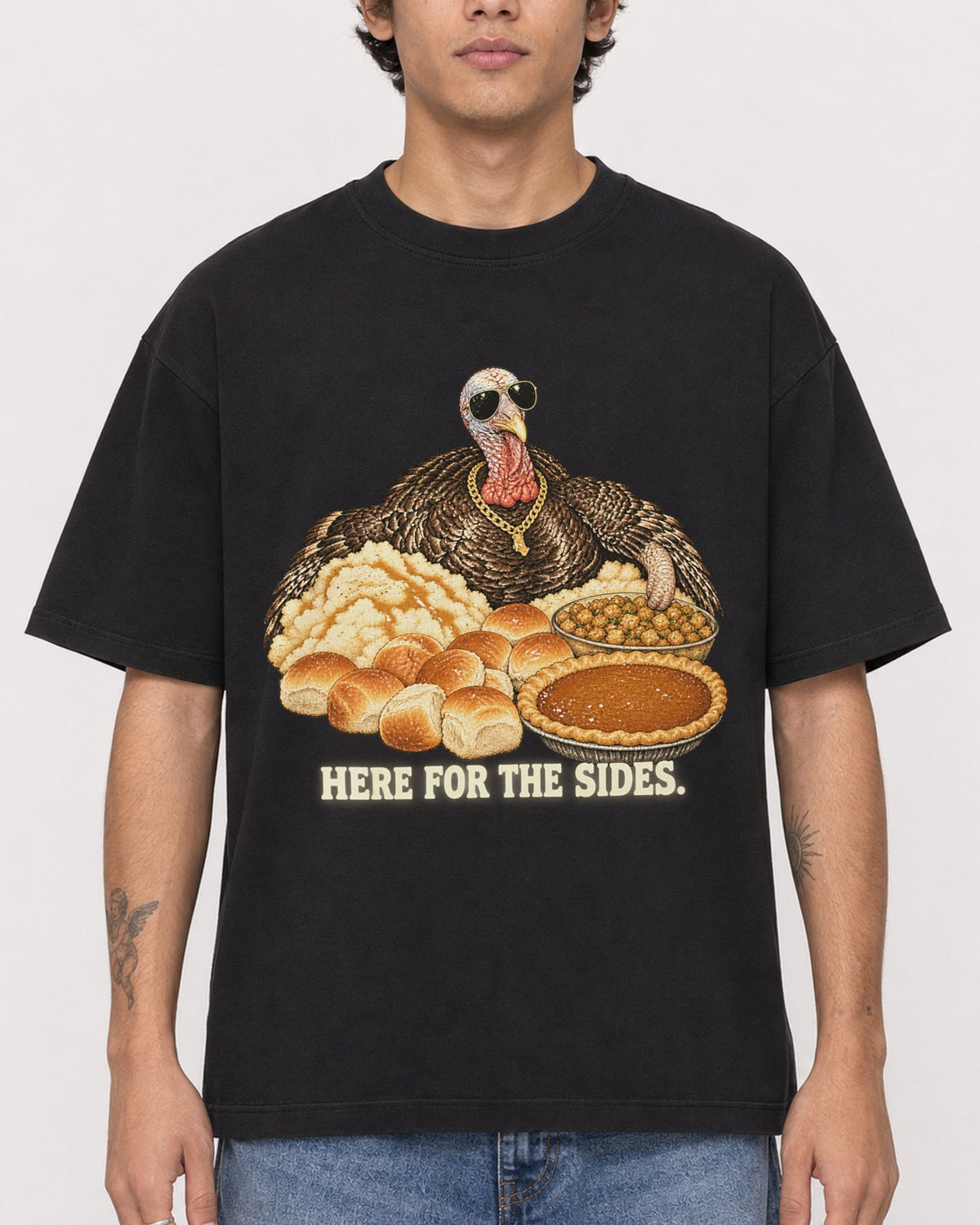 Mockup Boxy Heavyweight Tee Black male close-up 06