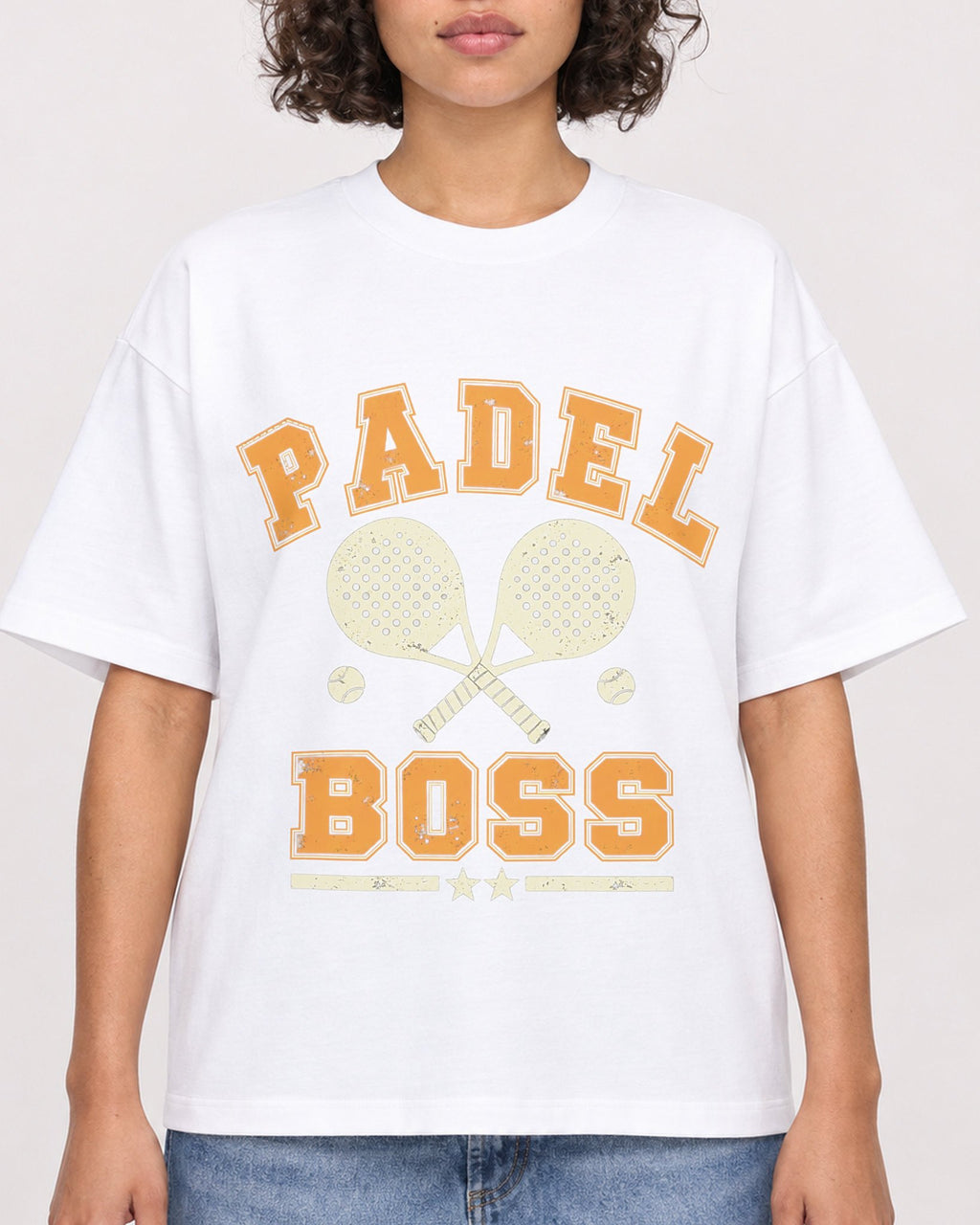 Mockup Boxy Heavyweight Tee White female close-up 40