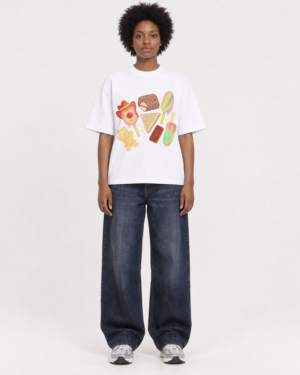 Mockup Boxy Heavyweight Tee White female full-body 14