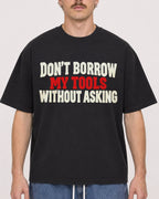 Mockup Boxy Heavyweight Tee Black male close-up 19