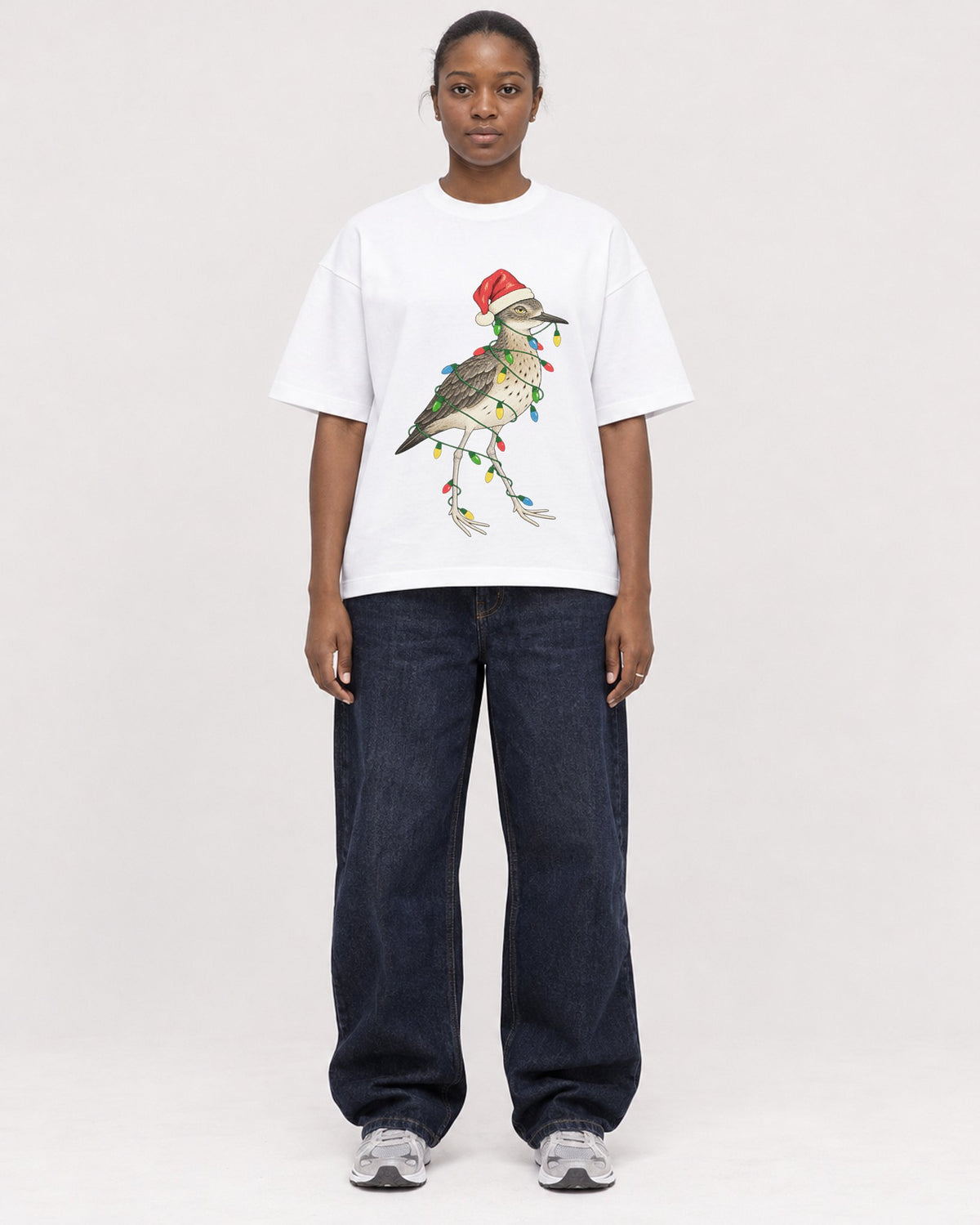Mockup Boxy Heavyweight Tee White female full-body 34