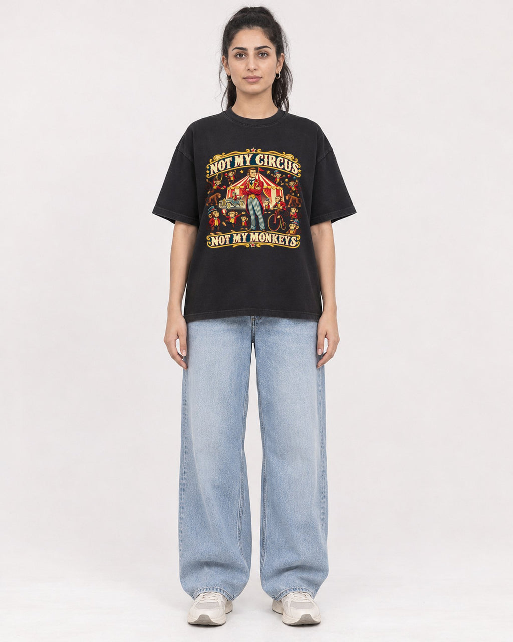 Mockup Boxy Heavyweight Tee Black female full-body 47