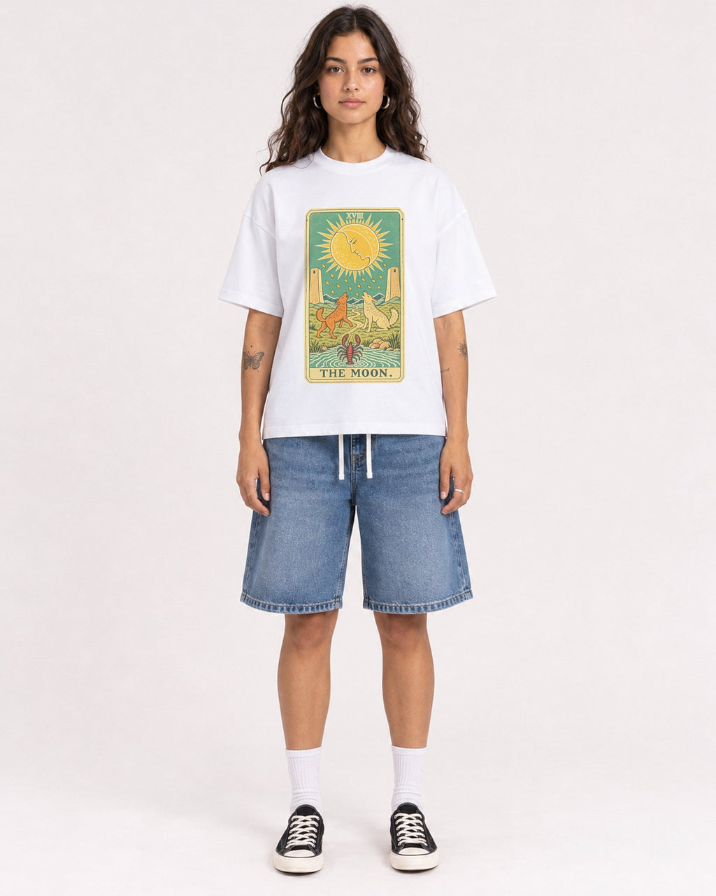 Mockup Boxy Heavyweight Tee White female full-body 06