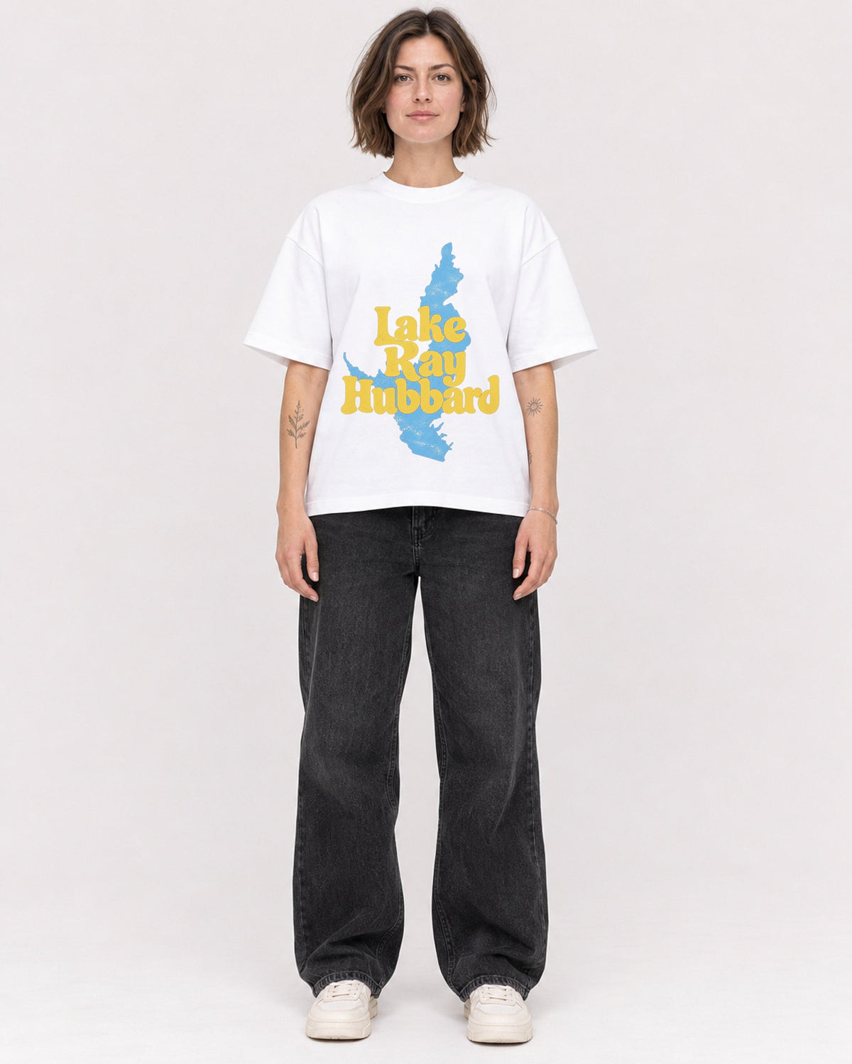 Mockup Boxy Heavyweight Tee White female full-body 18