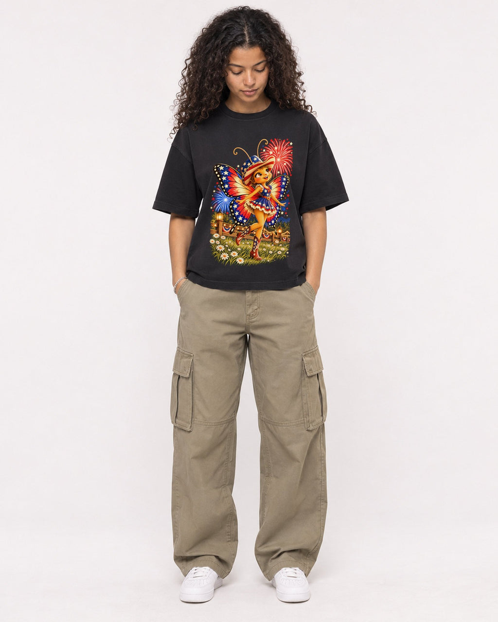 Mockup Boxy Heavyweight Tee Black female full-body 10