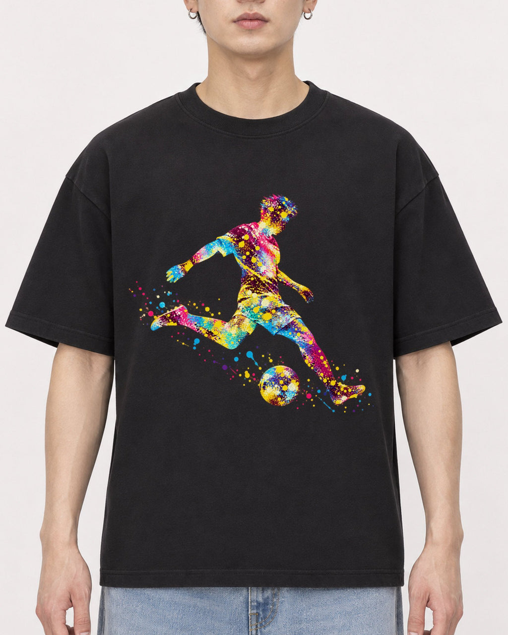 Mockup Boxy Heavyweight Tee Black male close-up 01