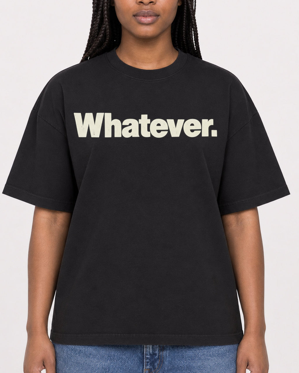 Mockup Boxy Heavyweight Tee Black female close-up 04