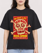 Mockup Boxy Heavyweight Tee Black female close-up 03