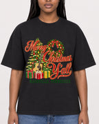 Mockup Boxy Heavyweight Tee Black female close-up 04