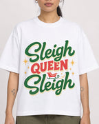 Mockup Boxy Heavyweight Tee White female close-up 42