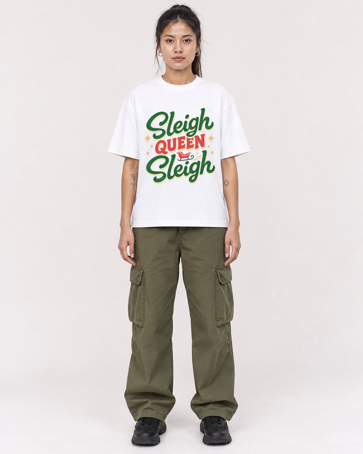 Mockup Boxy Heavyweight Tee White female full-body 42