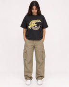 Mockup Boxy Heavyweight Tee Black female full-body 06