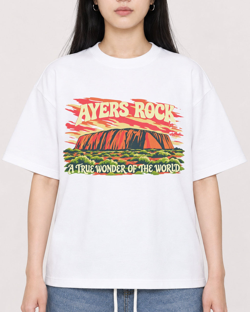 Mockup Boxy Heavyweight Tee White female close-up 01