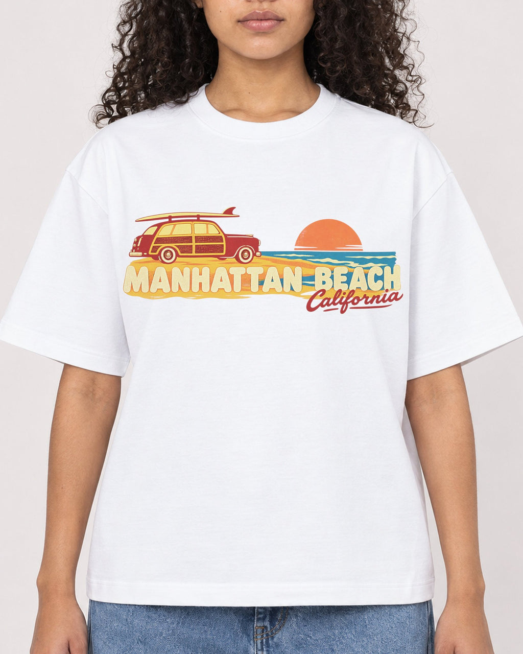 Mockup Boxy Heavyweight Tee White female close-up 10