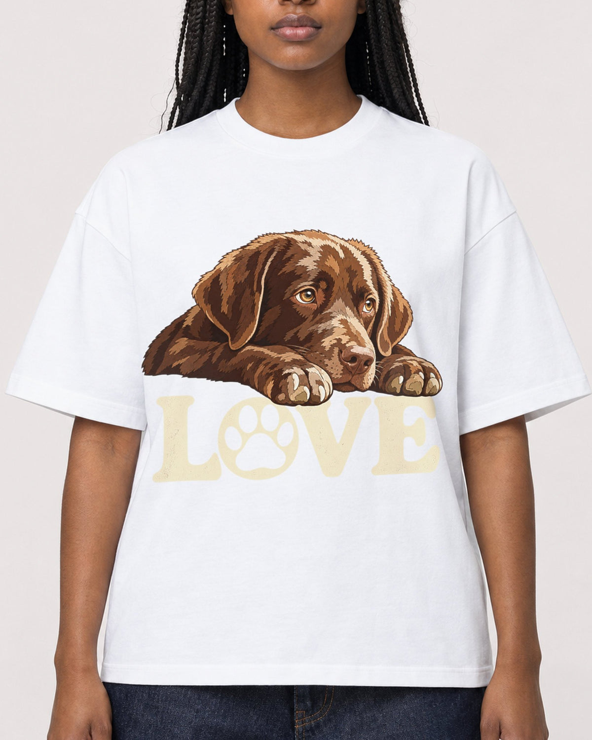 Mockup Boxy Heavyweight Tee White female close-up 04
